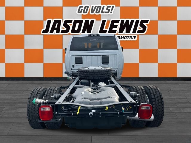 2026 RAM 5500HD RAM 5500 BIG HORN CHASSIS CREW CAB 4X4 84' CA