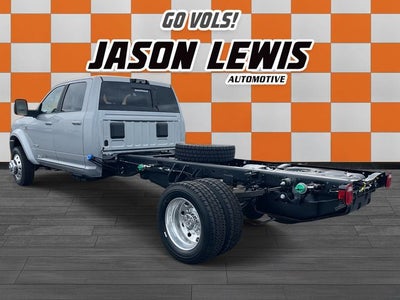 2026 RAM 5500HD RAM 5500 BIG HORN CHASSIS CREW CAB 4X4 84' CA