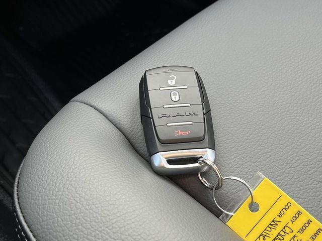 2026 RAM 3500 RAM 3500 TRADESMAN CHASSIS REGULAR CAB 4X4 60' CA