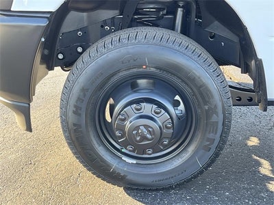 2026 RAM 3500 RAM 3500 TRADESMAN CHASSIS REGULAR CAB 4X4 60' CA