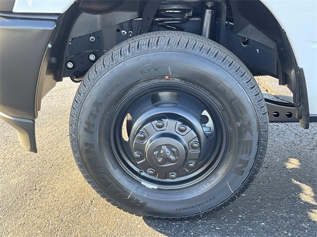 2026 RAM 3500 RAM 3500 TRADESMAN CHASSIS REGULAR CAB 4X4 60' CA