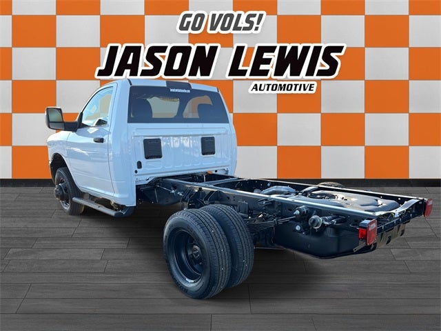 2026 RAM 3500 RAM 3500 TRADESMAN CHASSIS REGULAR CAB 4X4 60' CA