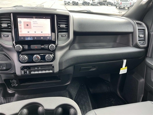 2026 RAM 3500 RAM 3500 TRADESMAN CHASSIS REGULAR CAB 4X4 60' CA