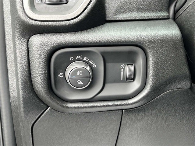 2026 RAM 3500 RAM 3500 TRADESMAN CHASSIS REGULAR CAB 4X4 60' CA