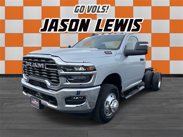 2026 RAM 3500 RAM 3500 TRADESMAN CHASSIS REGULAR CAB 4X4 60' CA