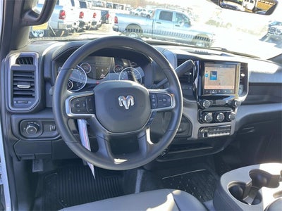 2026 RAM 3500 RAM 3500 TRADESMAN CHASSIS REGULAR CAB 4X4 60' CA