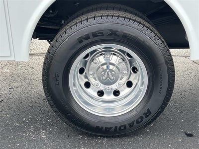 2026 RAM 3500 RAM 3500 TRADESMAN CHASSIS REGULAR CAB 4X4 60' CA