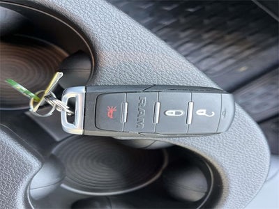 2026 RAM 3500 RAM 3500 TRADESMAN CHASSIS REGULAR CAB 4X4 60' CA