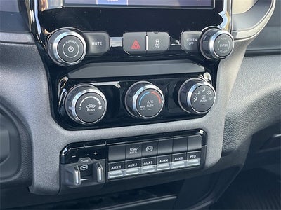 2026 RAM 3500 RAM 3500 TRADESMAN CHASSIS REGULAR CAB 4X4 60' CA