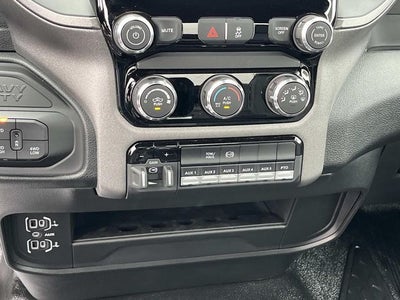 2026 RAM 3500 RAM 3500 TRADESMAN CHASSIS REGULAR CAB 4X4 60' CA