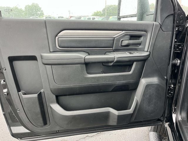 2026 RAM 3500 RAM 3500 TRADESMAN CHASSIS REGULAR CAB 4X4 60' CA