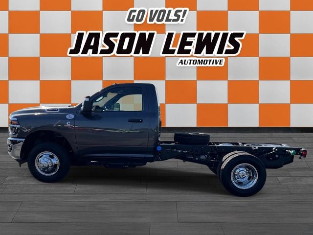 2026 RAM 3500 RAM 3500 TRADESMAN CHASSIS REGULAR CAB 4X4 60' CA