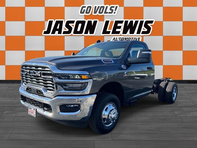 2026 RAM 3500 RAM 3500 TRADESMAN CHASSIS REGULAR CAB 4X4 60' CA