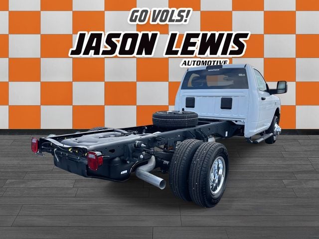 2026 RAM 3500 RAM 3500 TRADESMAN CHASSIS REGULAR CAB 4X4 84' CA