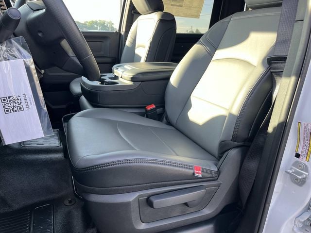 2026 RAM 3500 RAM 3500 TRADESMAN CREW CAB CHASSIS 4X4 60' CA