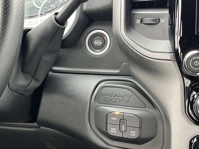 2026 RAM 3500 RAM 3500 TRADESMAN CREW CAB CHASSIS 4X4 60' CA