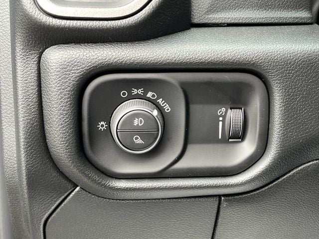 2026 RAM 3500 RAM 3500 TRADESMAN CREW CAB CHASSIS 4X4 60' CA