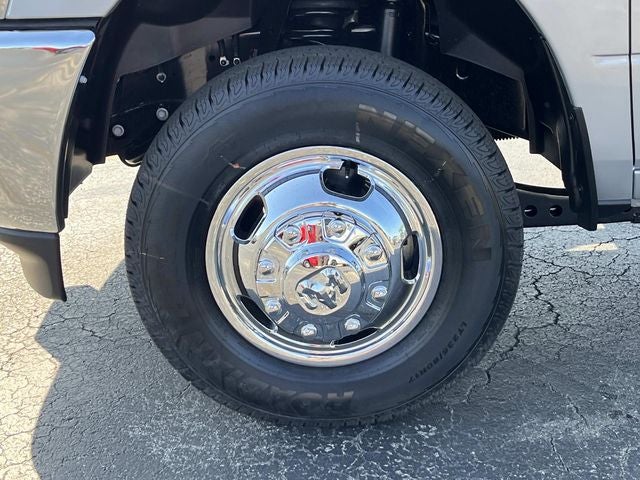 2026 RAM 3500 RAM 3500 TRADESMAN CREW CAB CHASSIS 4X4 60' CA