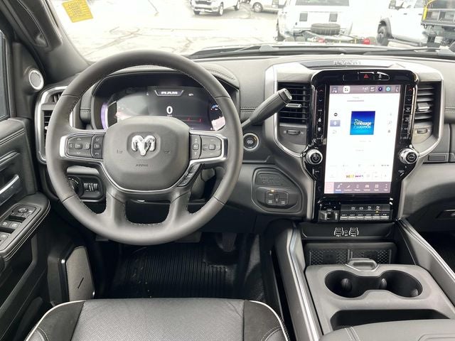 2026 RAM 3500 RAM 3500 BIG HORN CREW CAB CHASSIS 4X4 60' CA
