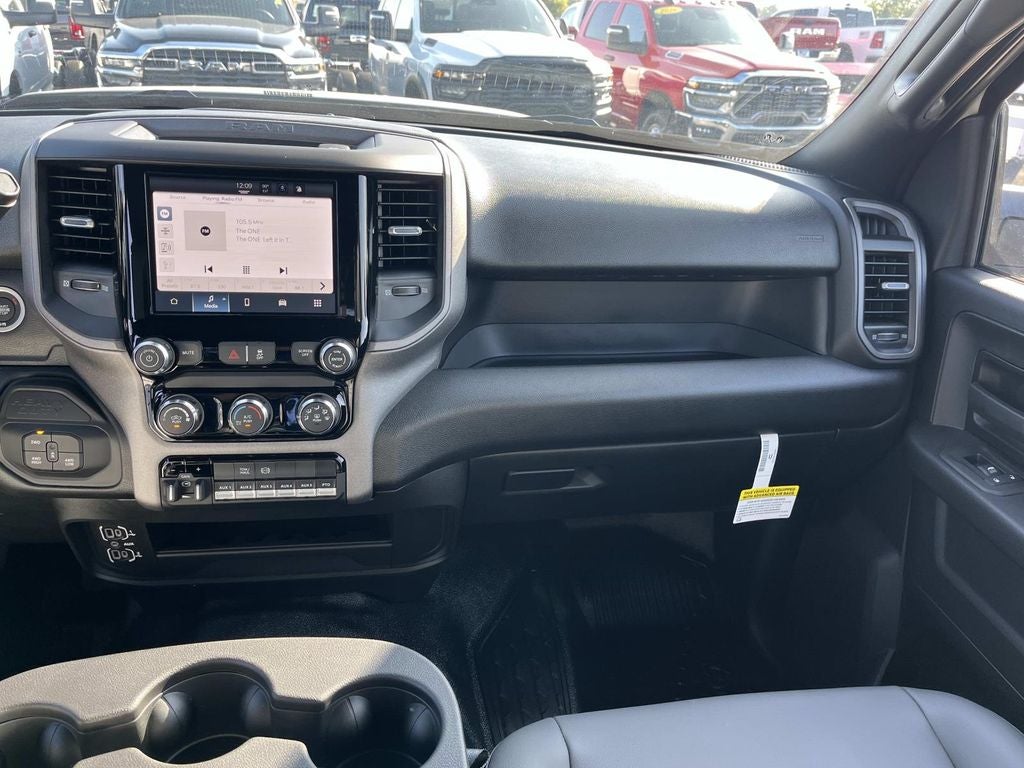 2026 RAM 3500 RAM 3500 TRADESMAN CREW CAB CHASSIS 4X4 60' CA
