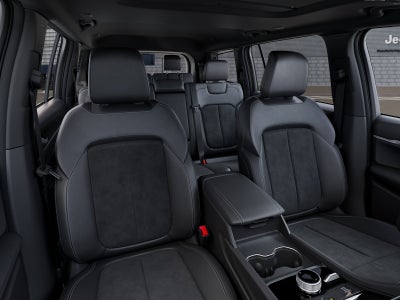 2026 Jeep Grand Cherokee L GRAND CHEROKEE L LAREDO ALTITUDE 4X4