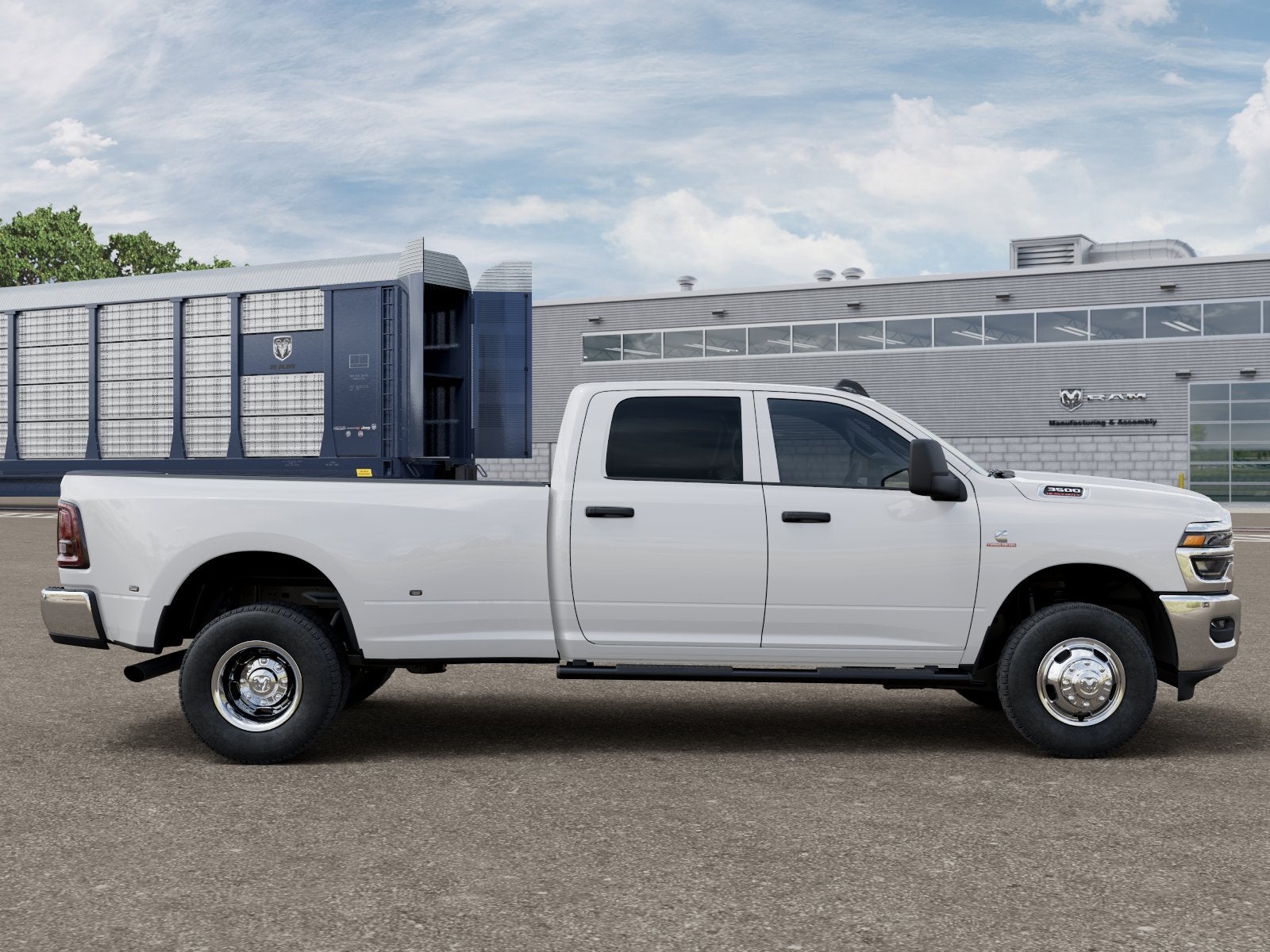 2026 RAM 3500 RAM 3500 TRADESMAN CREW CAB 4X4 8' BOX