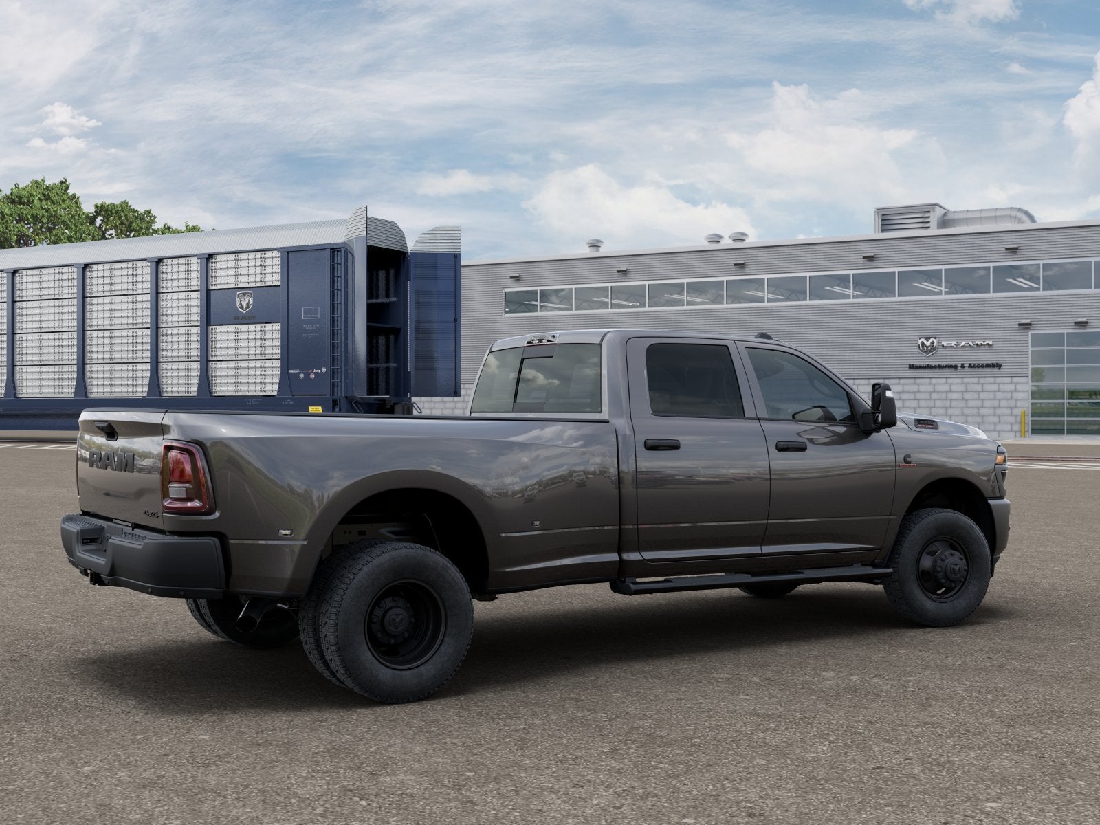 2026 RAM 3500 RAM 3500 TRADESMAN CREW CAB 4X4 8' BOX