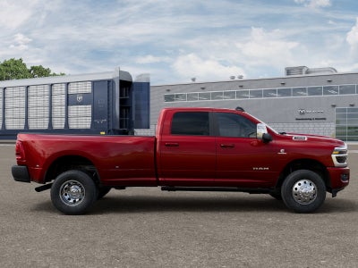 2026 RAM 3500 RAM 3500 LARAMIE CREW CAB 4X4 8' BOX