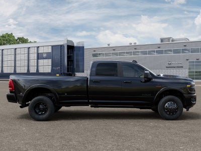 2027 RAM 3500 RAM 3500 LIMITED CREW CAB 4X4 8' BOX