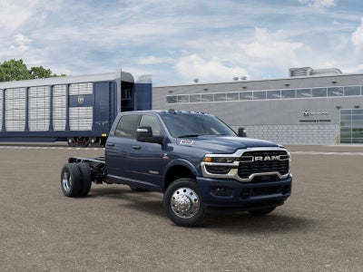 2026 RAM 5500 Chassis Cab RAM 5500 BIG HORN CHASSIS CREW CAB 4X4 60' CA