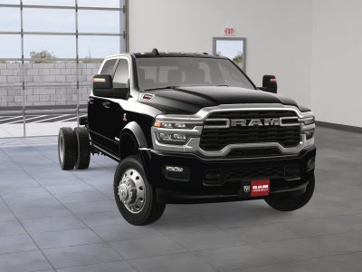 2025 RAM 5500 Chassis Cab RAM 5500 BIG HORN CHASSIS CREW CAB 4X4 60' CA