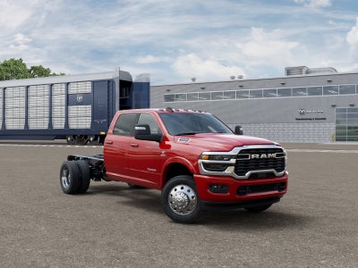 2026 RAM 5500 Chassis Cab RAM 5500 BIG HORN CHASSIS CREW CAB 4X4 60' CA