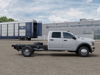2026 RAM 5500 Chassis Cab RAM 5500 TRADESMAN CHASSIS CREW CAB 4X4 60' CA