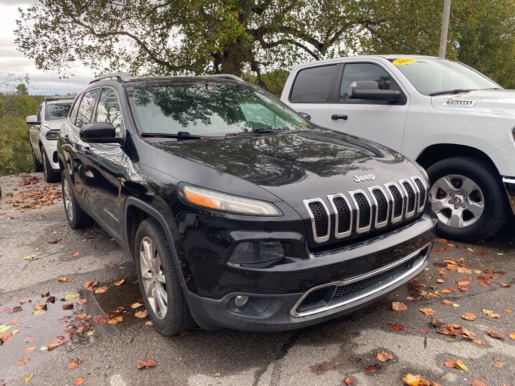 Used 2014 Jeep Cherokee Limited with VIN 1C4PJLDB8EW113546 for sale in Sparta, TN