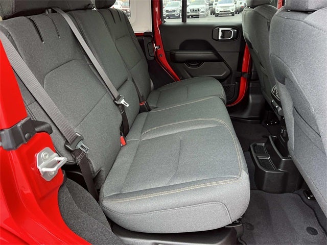 2024 Jeep Wrangler Sahara 4xe