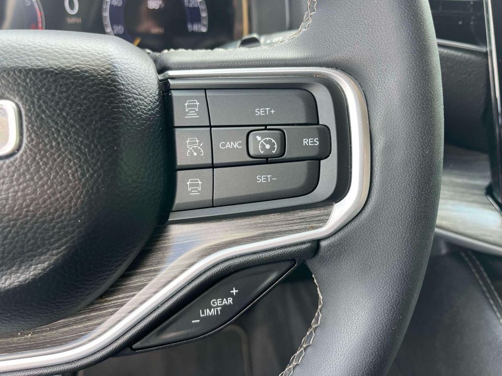 2024 Jeep Wagoneer Series II