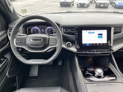 2024 Jeep Wagoneer Series II