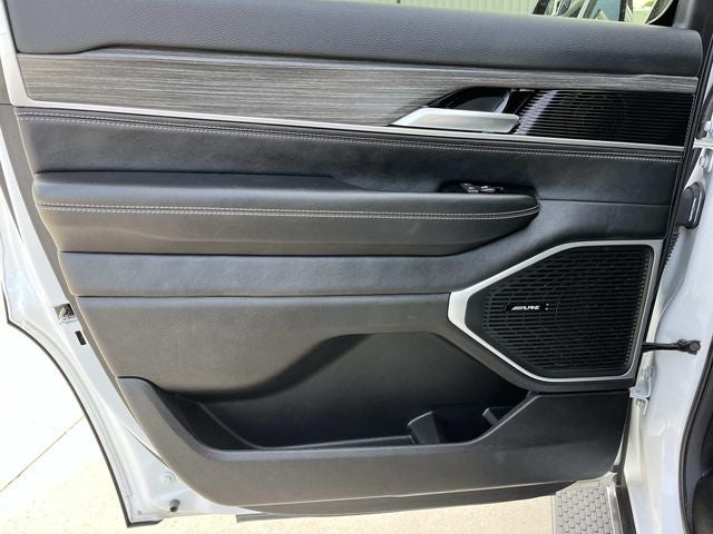 2024 Jeep Wagoneer Series III