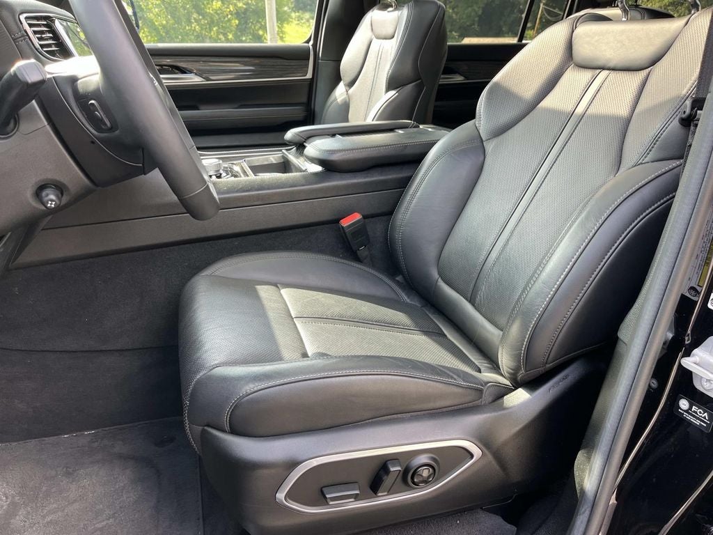 2022 Jeep Wagoneer Series III