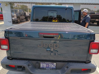2025 Jeep Gladiator Nighthawk