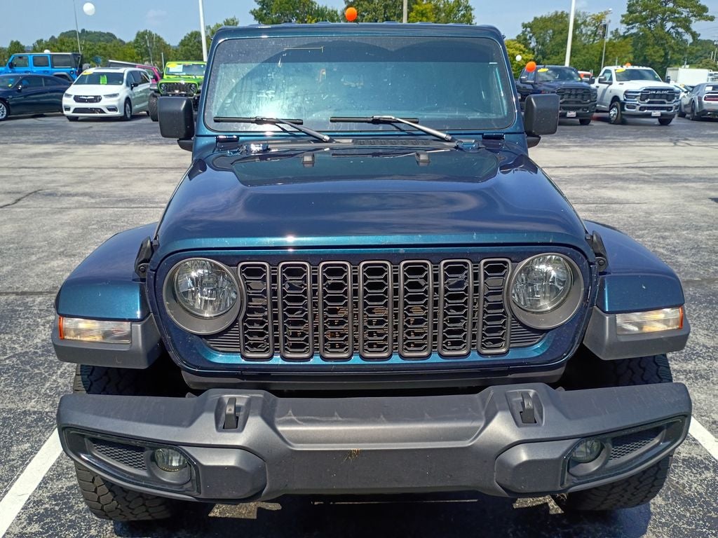 2025 Jeep Gladiator Nighthawk