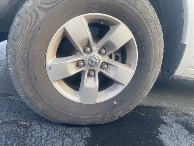 2024 RAM 1500 Classic SLT