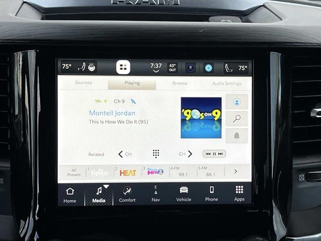 2024 RAM 1500 Laramie