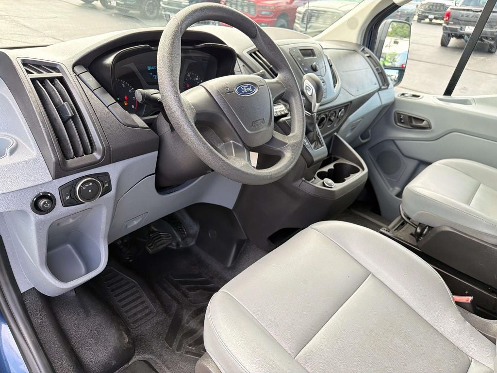 2017 Ford Transit-350 XL