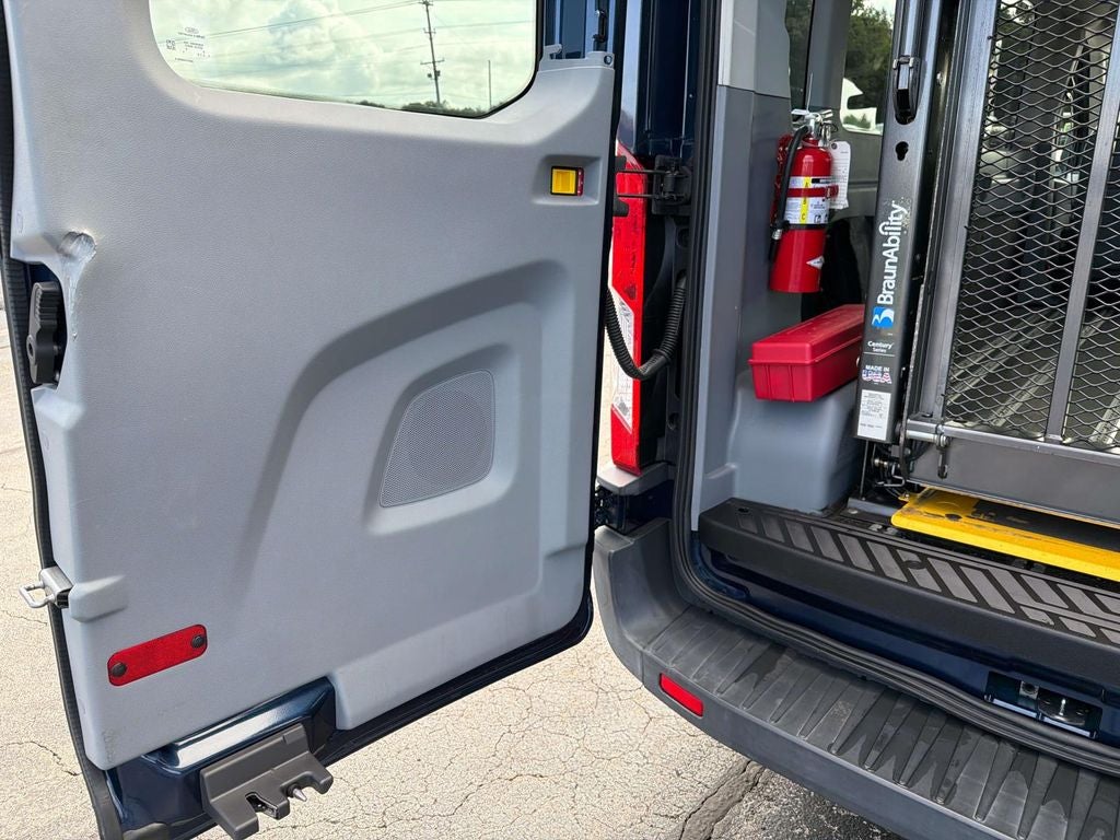 2017 Ford Transit-350 XL