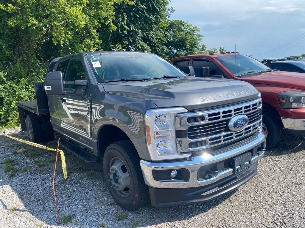 2025 Ford F-350SD XLT 168 WB