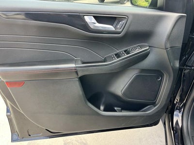 2025 Ford Escape ST-Line Select