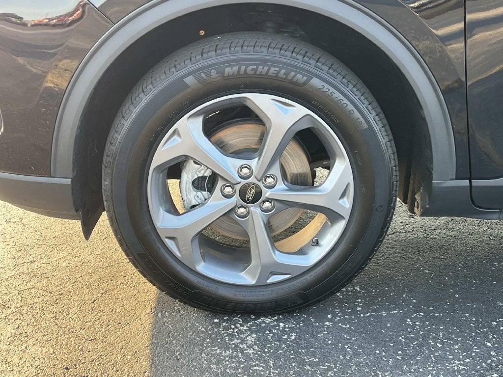 2025 Ford Escape ST-Line Select