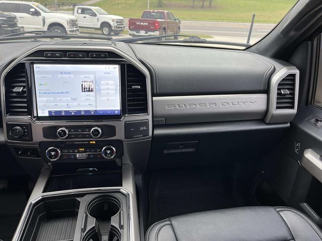 2022 Ford F-250SD Lariat
