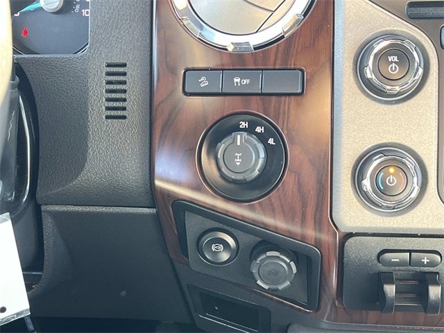 2016 Ford F-350SD Lariat